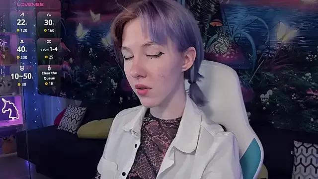 JessieRich — take off one item of clothing