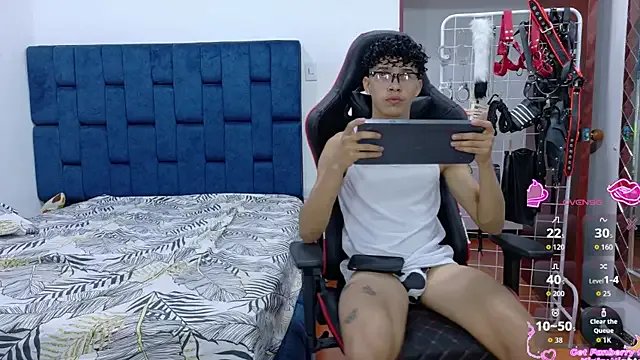 JoseRumbero26 on StripChat