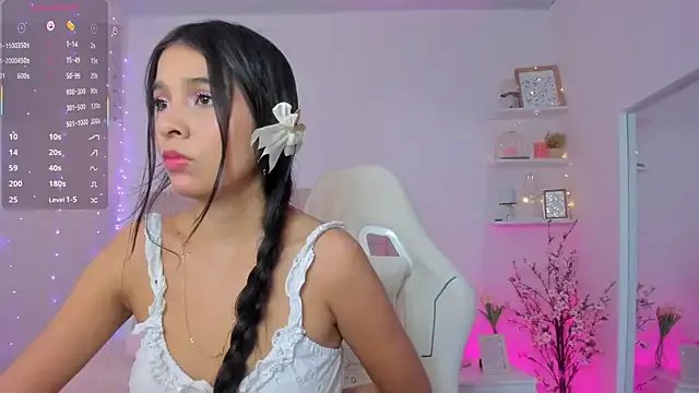 kim_dreams18 on StripChat