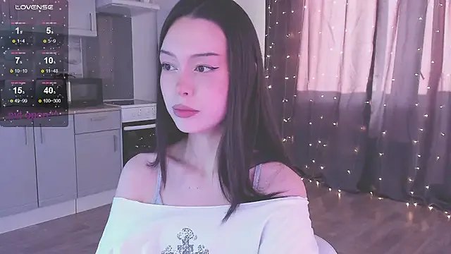 kittenrisha on StripChat