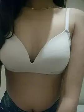 kuku0044 on StripChat 