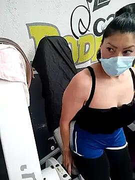 LaInsaciableIntensa — bailar sexi desnuda