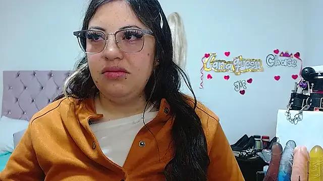 lanaqueen699 on StripChat 