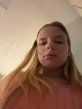 LanaSparks on StripChat 