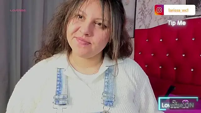 Larissa_Antonella on StripChat