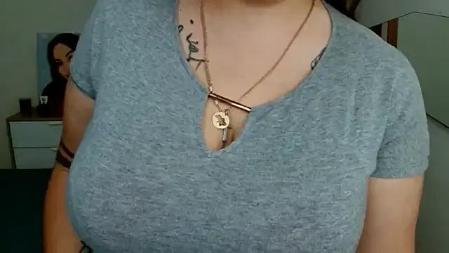 leila_beayte_ on StripChat 