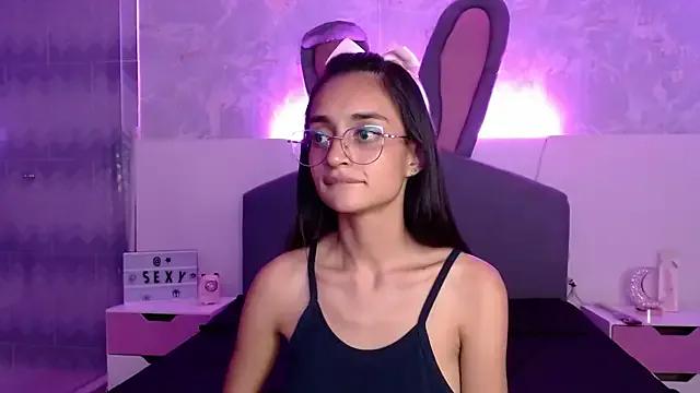 Leilani- on StripChat 
