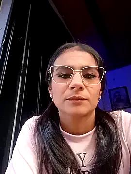 Leslly_ — Destroy pussy doggy style 