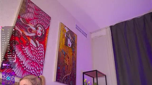 LiliBanger on StripChat 