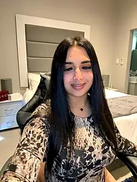 LilMisIndianx — Butt plug +nipple clamps