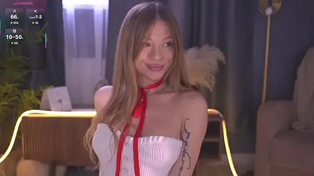 LittleMix_ on StripChat 