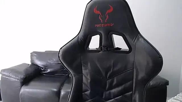 Livia_Diaz on StripChat 