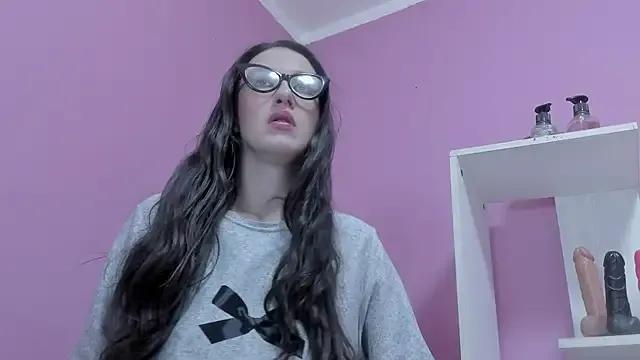 LolaBoobs on StripChat 