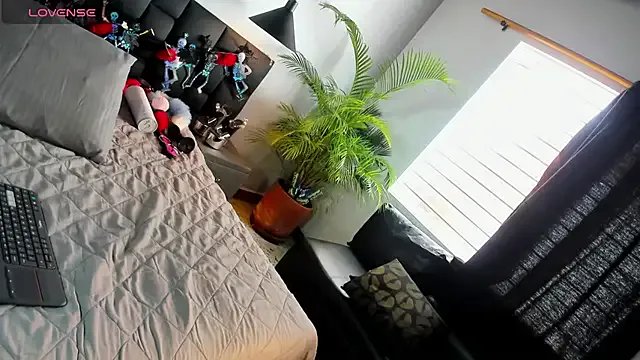 love_amor_ on StripChat