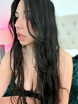 LoveLillyy on StripChat