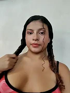 Lulupeach69 on StripChat 