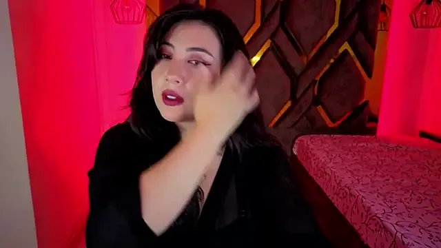 Luvienne — Private on StripChat