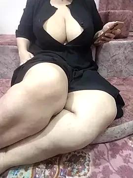 Mama_Queen_ on StripChat 