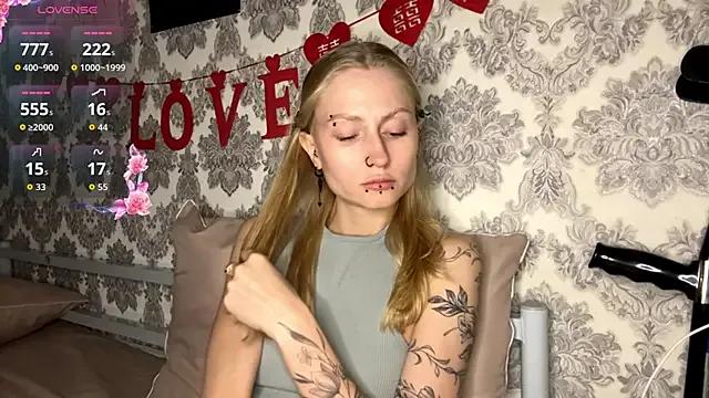 MarthaGees — Flash tits