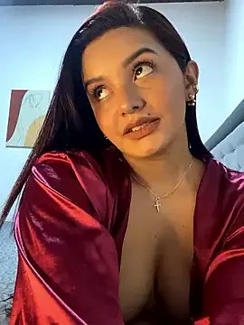 Melanyprada on StripChat