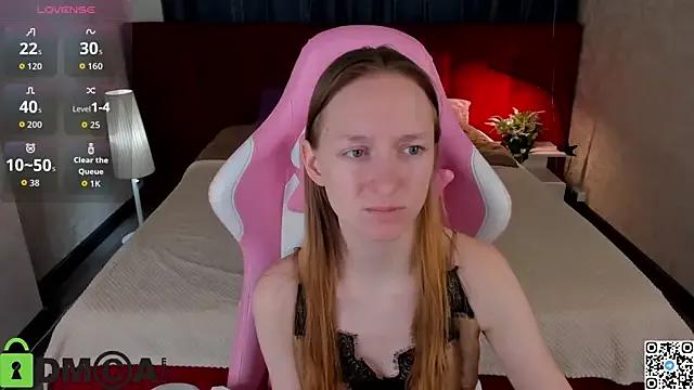 Mia_E1fie — Excite me with vibrations