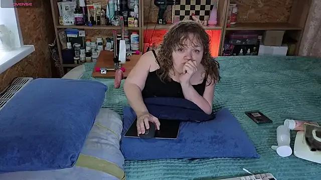 MiniNatalie on StripChat 