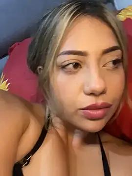 MissCat_ on StripChat 