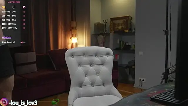 MrbigLouis on StripChat