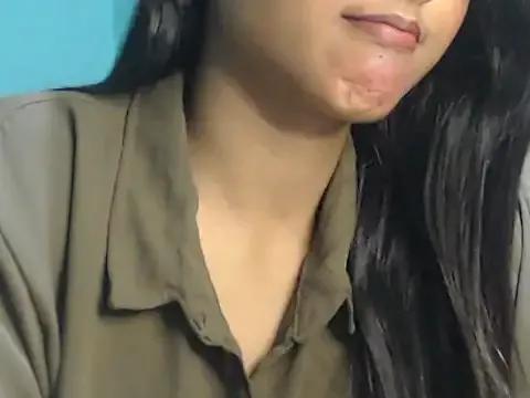 NancyRuvi on StripChat 