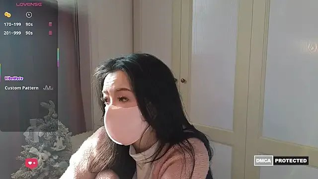 nayomi_34f on StripChat