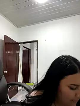 Nicky-222 — squirt show