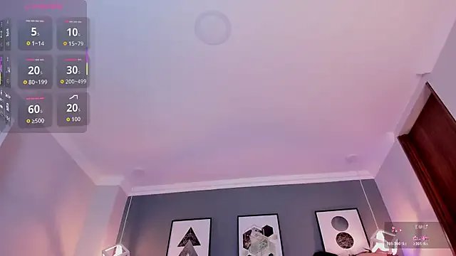 Nina_Ford on StripChat