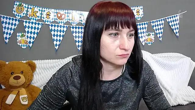 NinaFlawlees on StripChat 