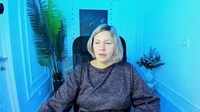 NinaStarle on StripChat 