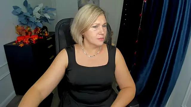 NinaStarle on StripChat 