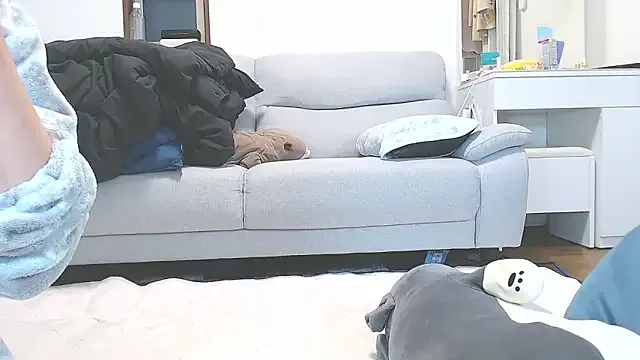 nmnk_CH on StripChat