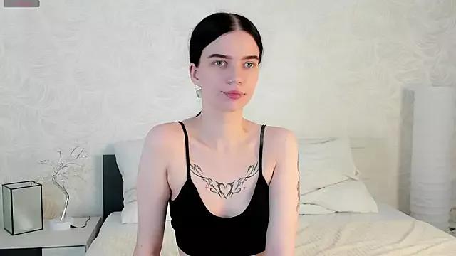 OctaviaFilbert from StripChat is Freechat