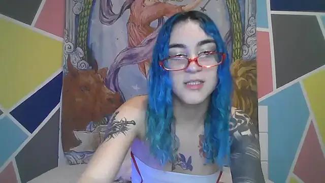 peetitefairy on StripChat 