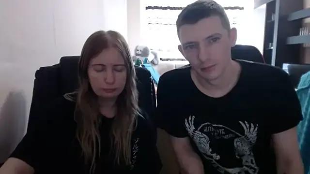 PeterAndJen on StripChat 