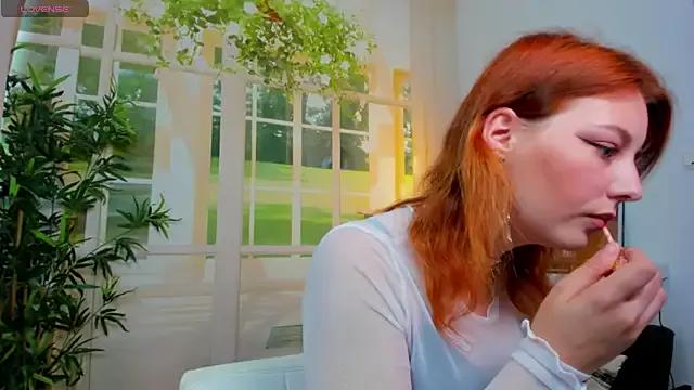 pretty_little_thing — Freechat on StripChat