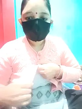 Priya_089 on StripChat