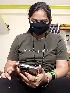 Priyanka_30 — Ass show