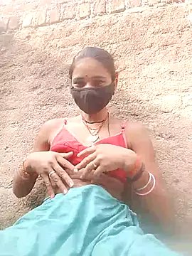 R_Roshni on StripChat