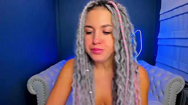 rock_n_roxy — tease with panties