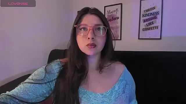 Roxxanne_Bail on StripChat 