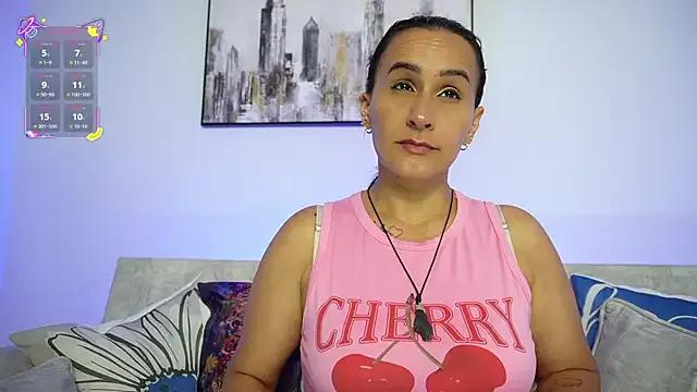 Sara_Charmy on StripChat 
