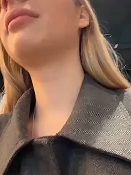 SashaCatt on StripChat