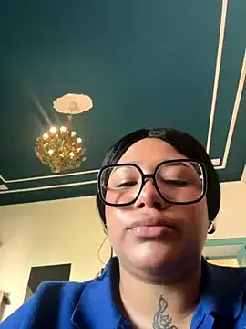 SashaLiciosa_ on StripChat