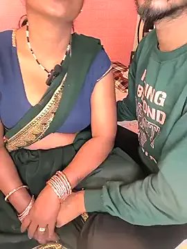 Secret_Couple_X on StripChat