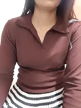 Shalu_G on StripChat